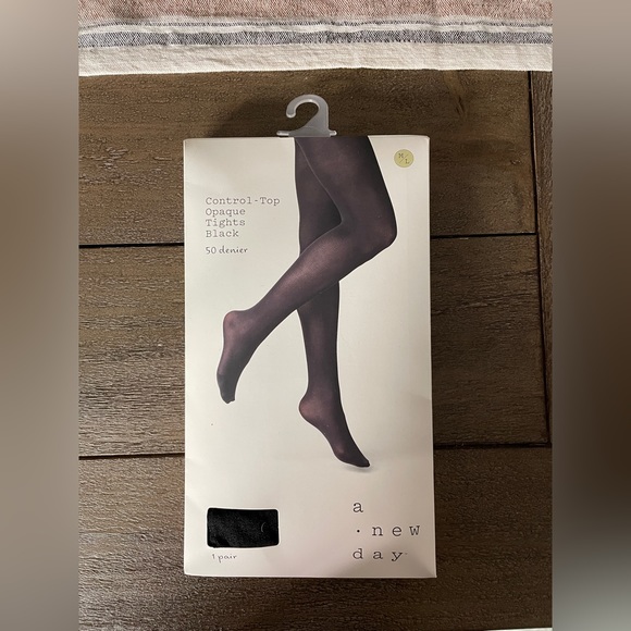 Black Opaque Tights - M/L - Never Opened - Picture 1 of 2